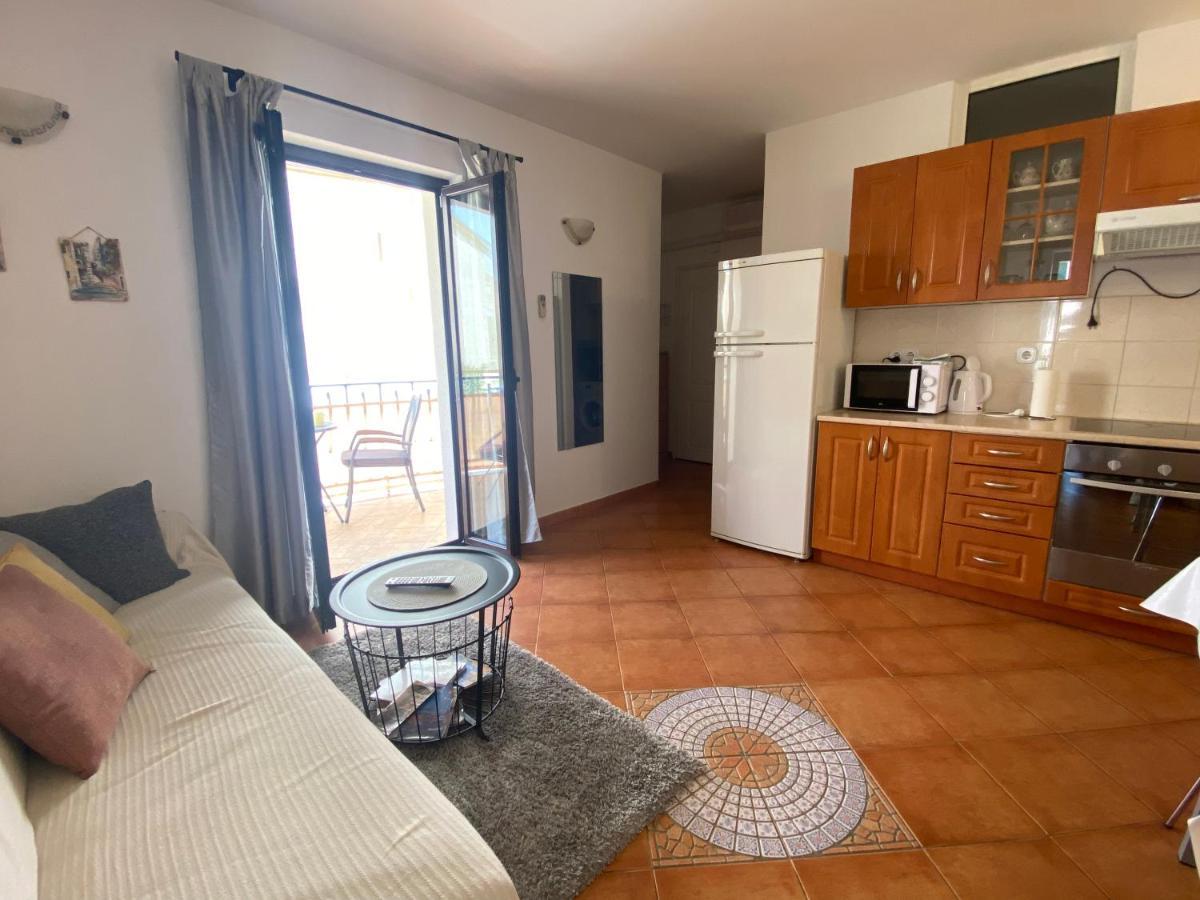 Apartment Sara 罗维尼 外观 照片